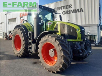 Tracteur agricole CLAAS Axion 930