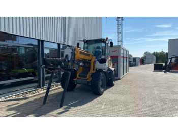 Chargeuse sur pneus LIEBHERR L 509 Tele