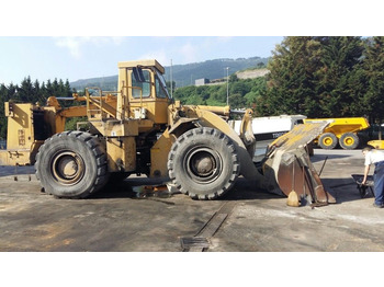 Chargeuse sur pneus CATERPILLAR 988B