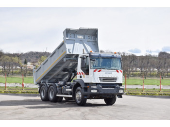 Camion benne IVECO Trakker