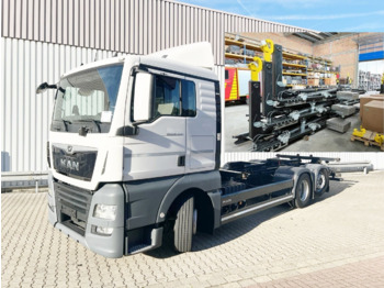 Camion ampliroll MAN TGX