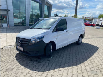 Fourgonnette MERCEDES-BENZ Vito 109