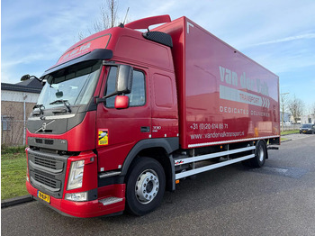 Camion fourgon VOLVO FM 330