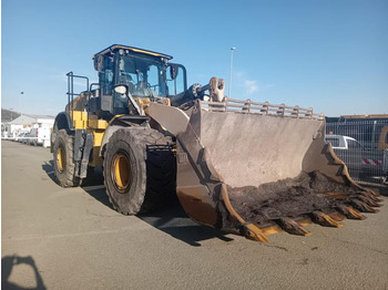 Chargeuse sur pneus CATERPILLAR 972K