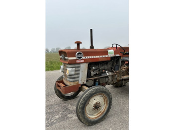 Tracteur agricole MASSEY FERGUSON 100 series