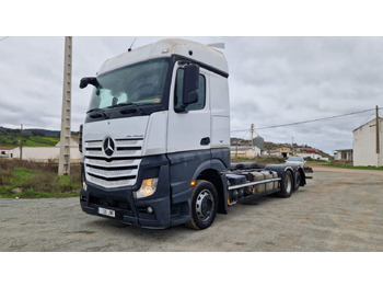 Camion MERCEDES-BENZ Actros 2545