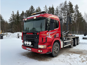 Camion ampliroll SCANIA P124