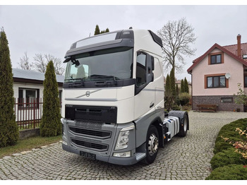 Tracteur routier VOLVO FH