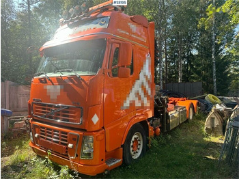 Camion ampliroll VOLVO FH16