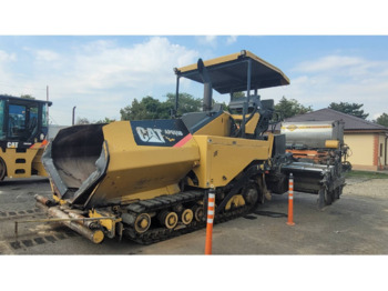 Finisseur CATERPILLAR AP655D