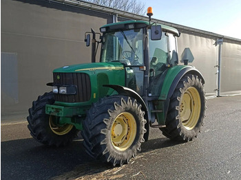 Tracteur agricole JOHN DEERE 6220