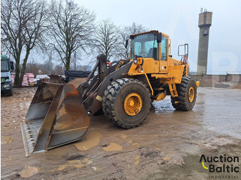 Chargeuse sur pneus VOLVO L180E