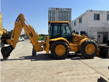 Tractopelle JCB 4CX