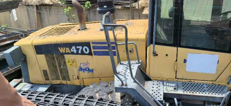 Chargeuse sur pneus KOMATSU WA470-6