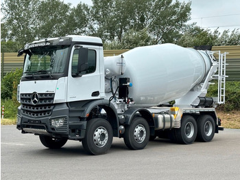 Camion malaxeur MERCEDES-BENZ Arocs 4142