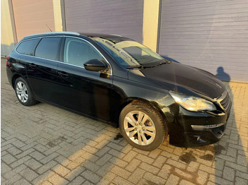 Voiture PEUGEOT