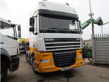 Camion DAF XF 105 460