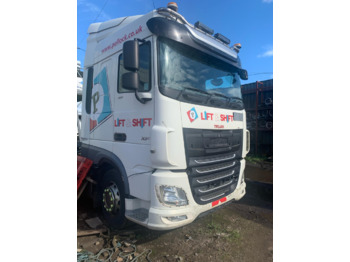 Camion DAF XF 105 480