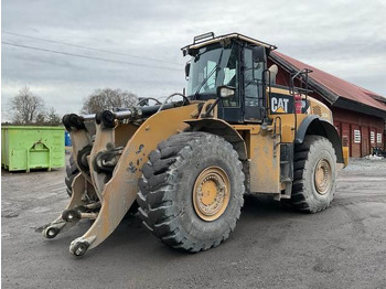 Chargeuse sur pneus CATERPILLAR 980