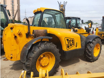 Chariot télescopique JCB