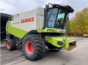 Moissonneuse-batteuse CLAAS Lexion 540