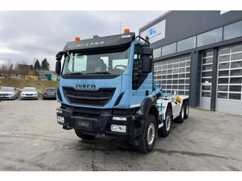 Camion IVECO Trakker