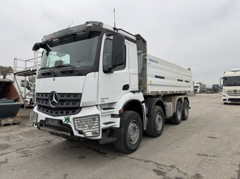 Camion benne MERCEDES-BENZ Arocs