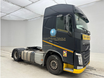 Tracteur routier Volvo FH 500 Globetrotter - ADR: photos 3