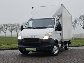 Fourgon grand volume IVECO Daily