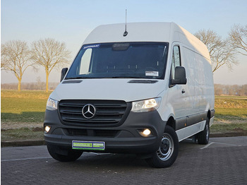 Fourgon utilitaire MERCEDES-BENZ Sprinter 317