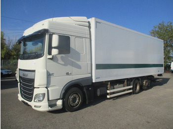 Camion fourgon DAF XF 450