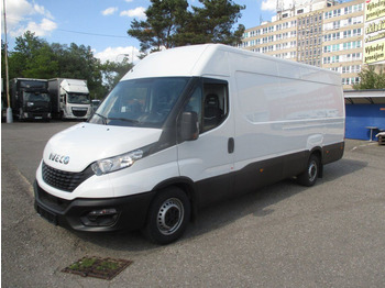 Fourgon utilitaire IVECO Daily 35s16