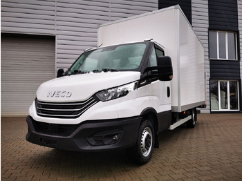 Fourgon grand volume IVECO Daily