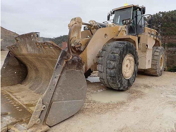 Chargeuse sur pneus CATERPILLAR 988K