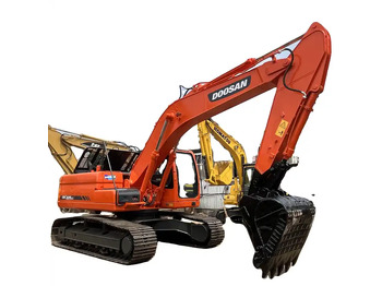 Pelle DOOSAN DX220