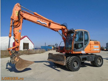 Pelle sur pneus DOOSAN DX140W