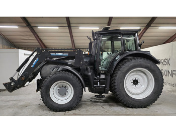 Tracteur agricole Valtra T182: photos 2