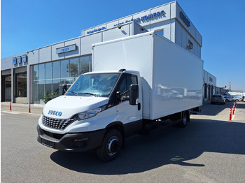 Fourgon utilitaire IVECO Daily