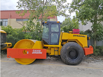 Compacteur à pieds de mouton/ Monocylindre DYNAPAC