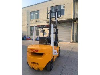 Chariot élévateur diesel Used Excellent Working Condition TCM FD30 Forklift 3 Tons Second Hand Diesel Forklift TCM FD30 for Sale in Shanghai Yard: photos 3