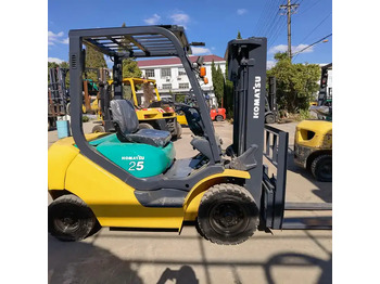 Chariot élévateur diesel KOMATSU