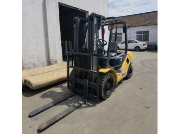 Chariot élévateur diesel Used Komatsu Forklift Japan Used Forklift 3 Ton Diesel FD30 for Sale: photos 4