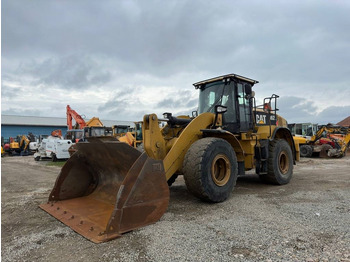 Chargeuse sur pneus CATERPILLAR 962K