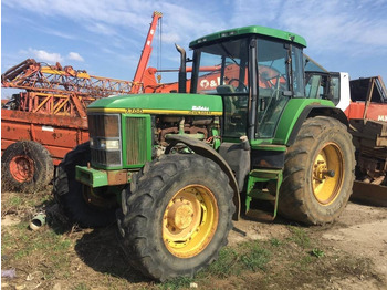 Tracteur agricole JOHN DEERE 7700