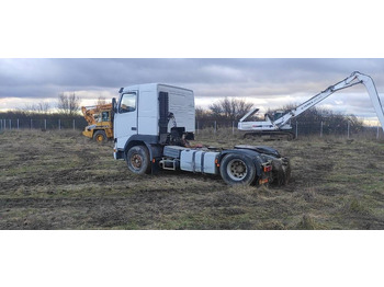 Tracteur routier Volvo FH12 380: photos 4