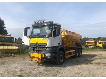 Engin de déneigement MERCEDES-BENZ Arocs