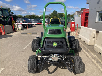 Motofaucheuse neuf John Deere 8800A 5 pod rotary mower: photos 4