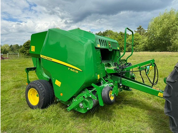 Matériel de fenaison JOHN DEERE