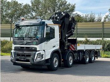 Camion plateau VOLVO FMX 500