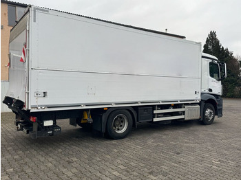 Camion pour le transport de boissons Mercedes-Benz Antos 1836L/4x2/2t.LBW/2xAHK/aus.1Hand/16.Pal.: photos 4